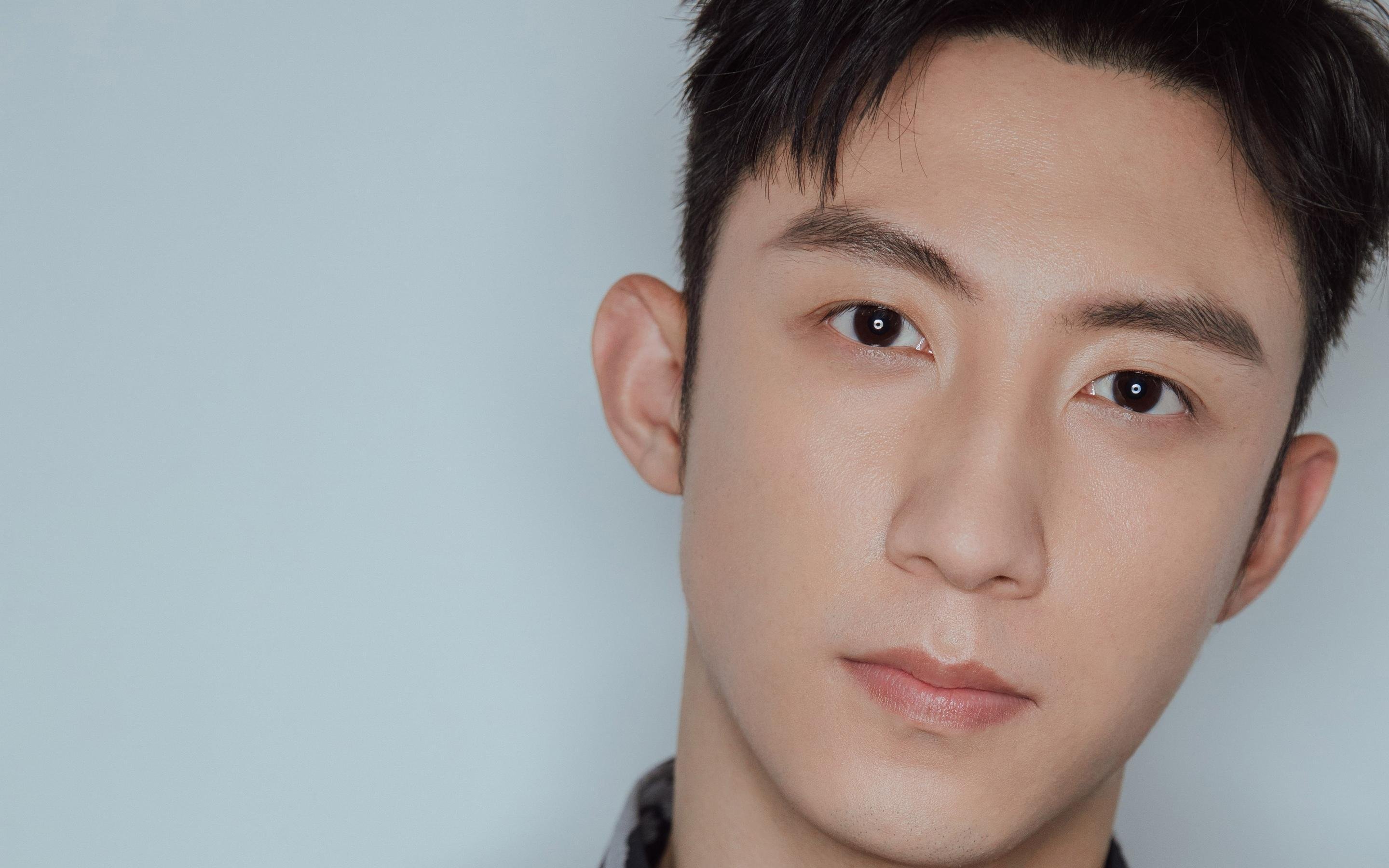 开云·Kaiyun网页版-“英超争冠组厮杀激烈，悬念持续升温”，英超冠军联赛赛程