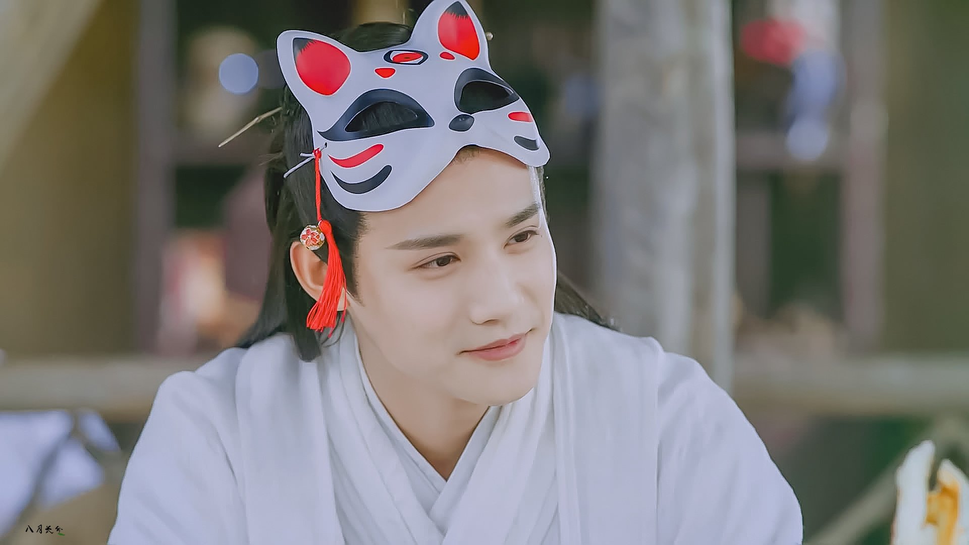 kaiyun中国官方网站-库兹马诺维奇在巴黎奥运会手球比赛中多次扑救对方角球，库兹马传球